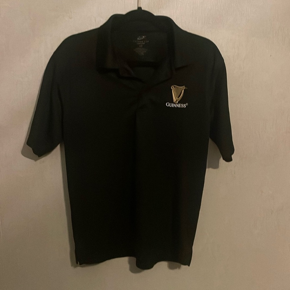 Mens, small ultra clue Guinness work shirt